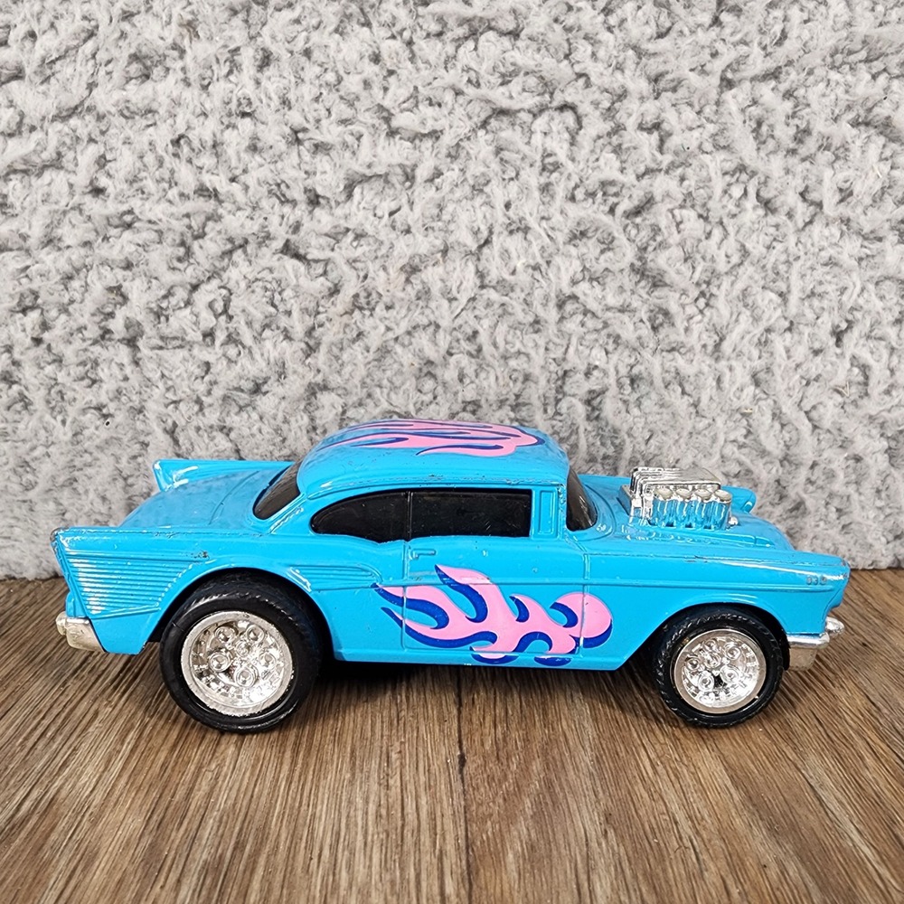 Vintage 1988 Mattel 1957 Chevy Bel Air Blue Pink‎ Flames Hot Rod Toy Car
